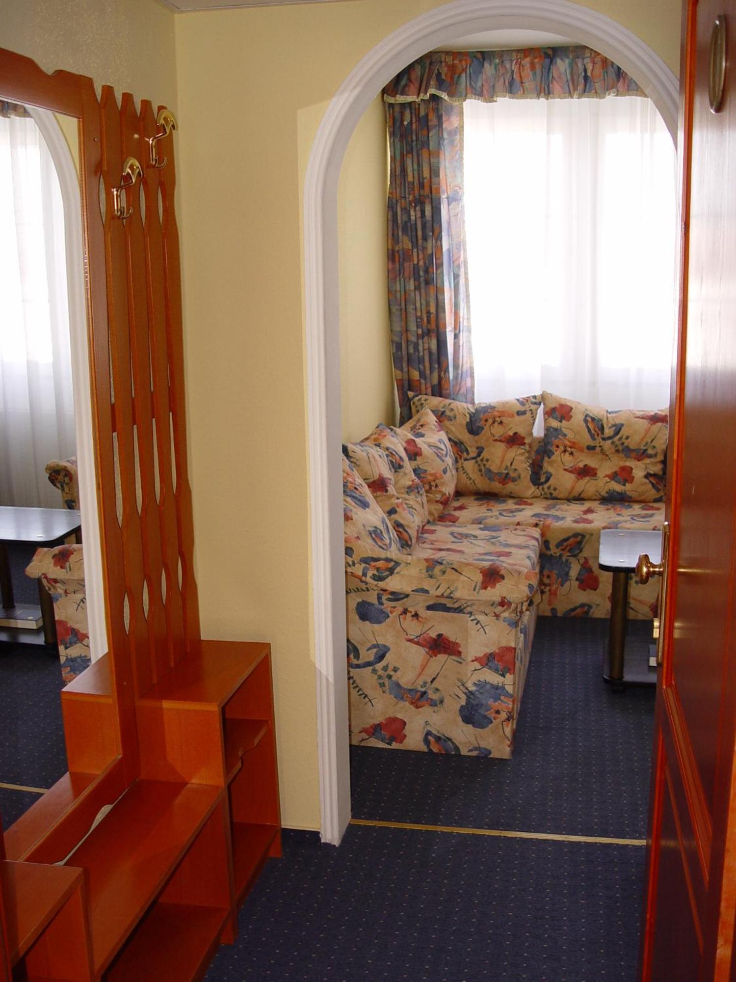 Hotel Rudolf Hajdúszoboszló Buitenkant foto