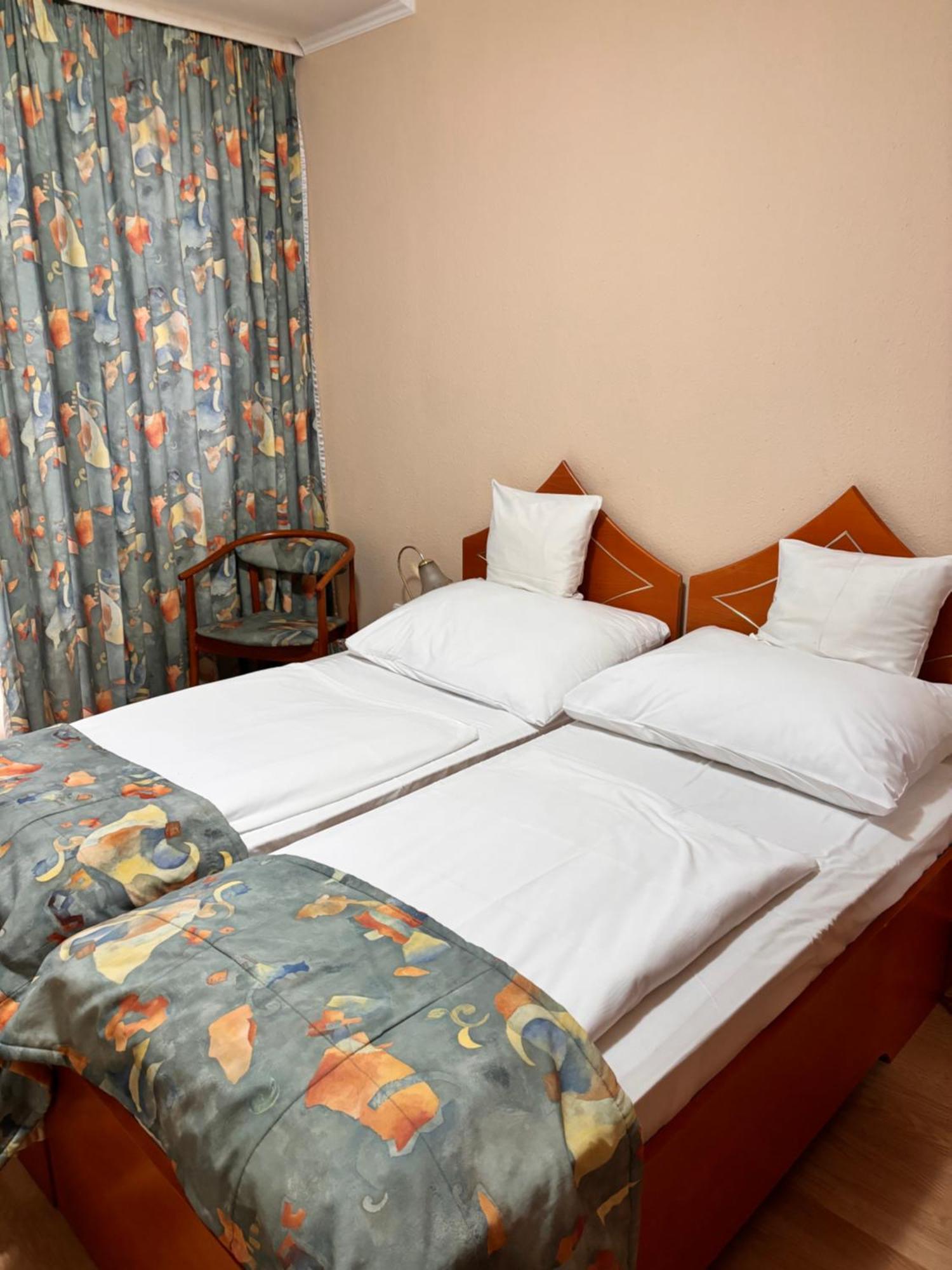 Hotel Rudolf Hajdúszoboszló Buitenkant foto