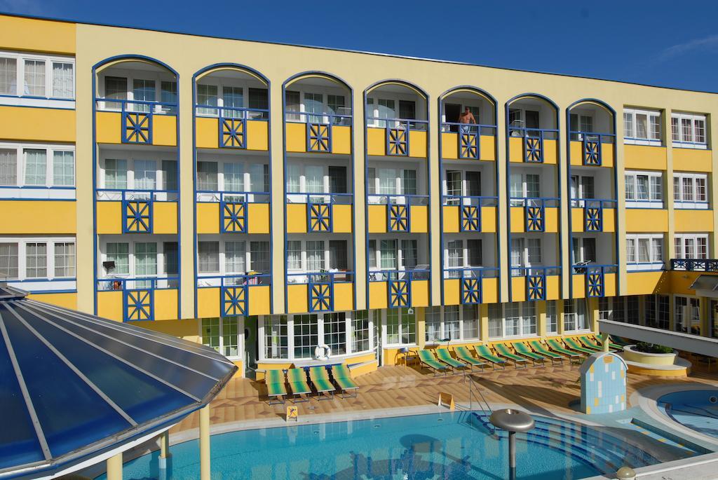 Hotel Rudolf Hajdúszoboszló Buitenkant foto